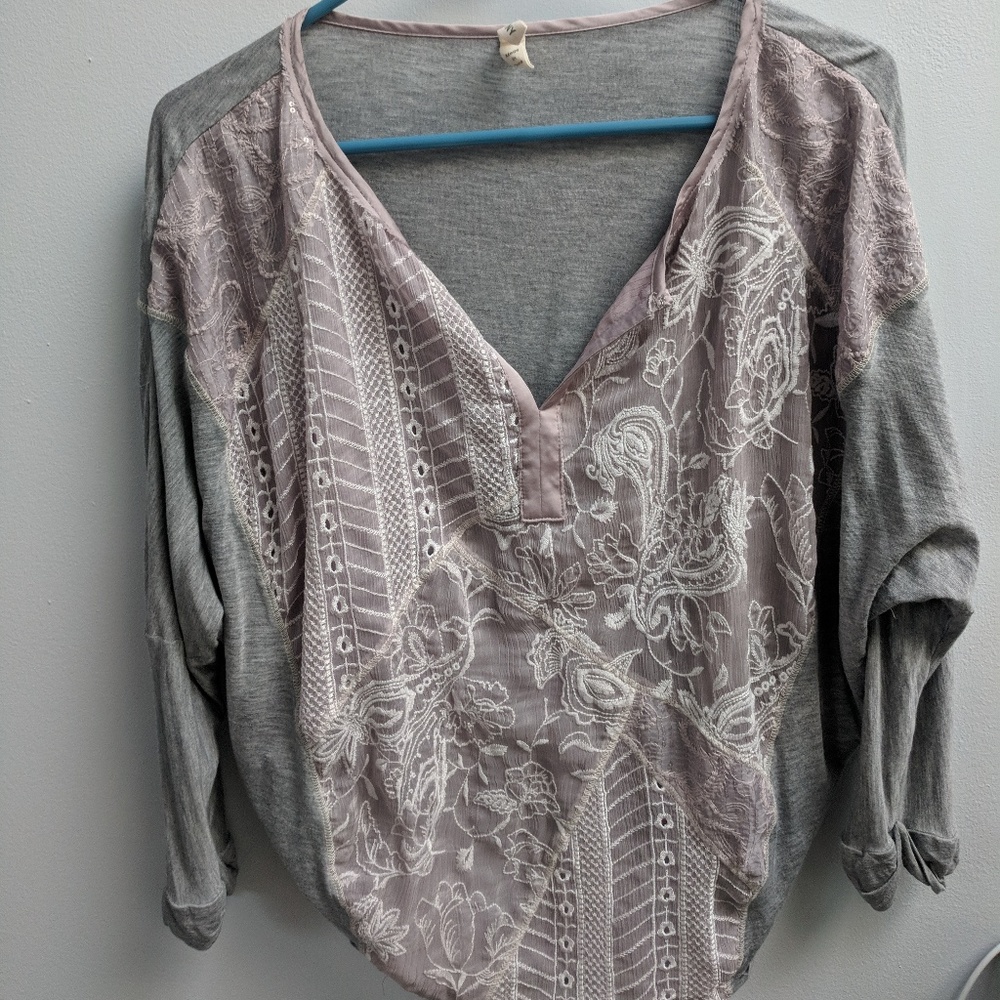 Anthropologie grey top